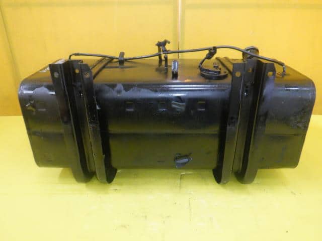 Fuel Tank Mitsubishi Fuso 1997 KC-FE538B MC123504 — photo 4