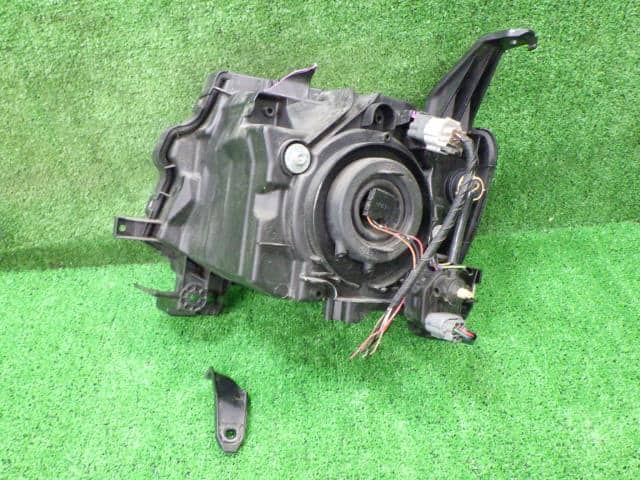 Right Headlight MITSUBISHI eK Wagon 2006 DBA-H82W — photo 2