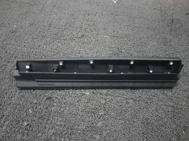 Rear Left Door Protector TOYOTA Crown 2022 5AA-TZSH35 7507830030 — photo 2