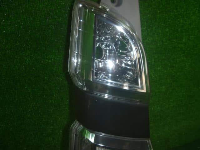 Left Tail Light HONDA N-wgn DBA-JH1 — photo 4