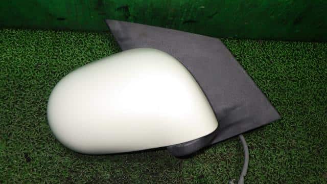 Right Side Mirror NISSAN Note 2010 DBA-E11 — photo 1