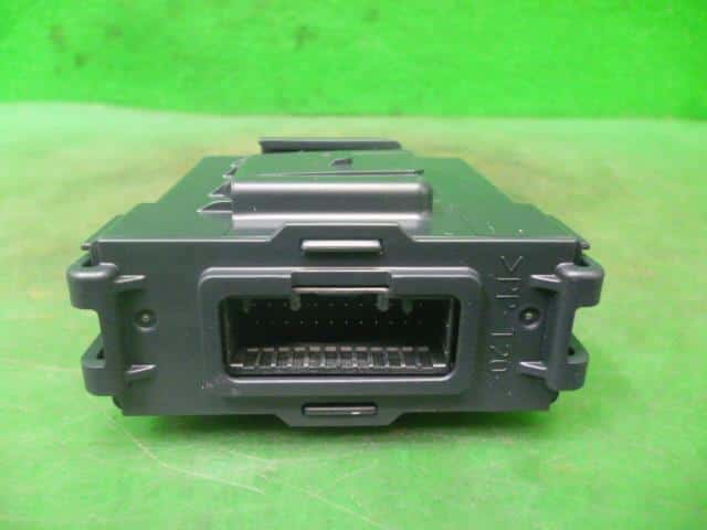 Control Unit NISSAN Note 2022 6AA-E13 — photo 3
