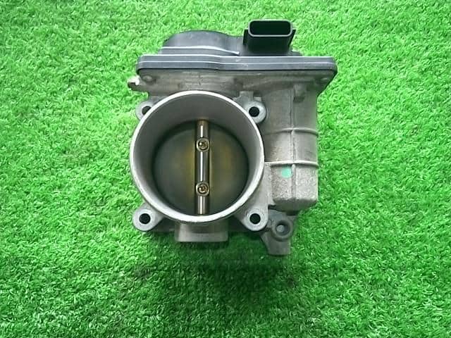 Throttle Body NISSAN Serena 2005 CBA-C25 — photo 1