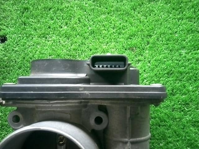 Throttle Body NISSAN Serena 2005 CBA-C25 — photo 4