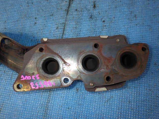 Exhaust Manifold DAIHATSU Hijet 2004 LE-S200V — photo 2