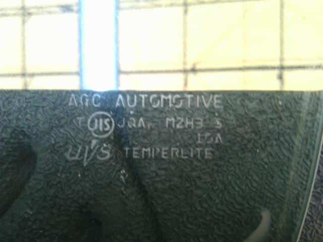 Front Left Door Windshield DAIHATSU Move 2011 DBA-LA100S — photo 3