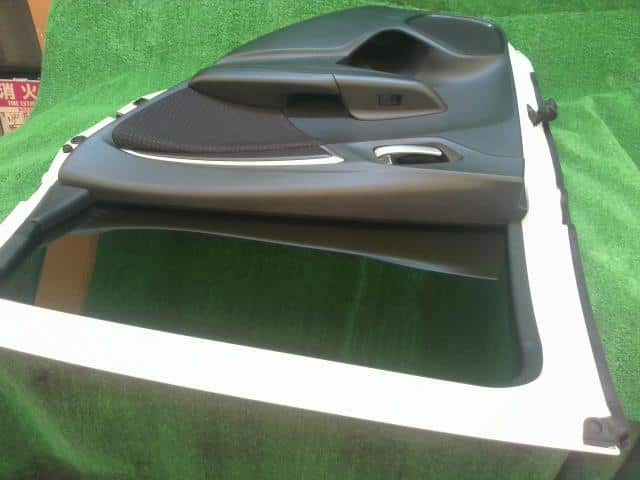 Rear Right Door Assembly HONDA Fit 2014 DAA-GP5 — photo 7