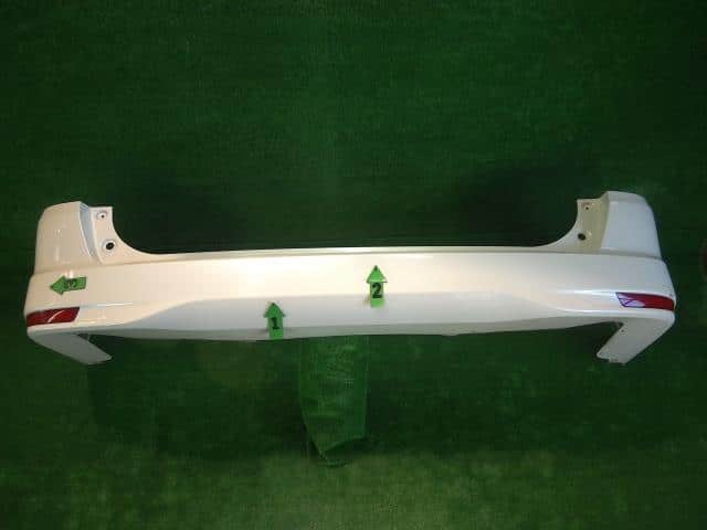 Rear Bumper Assembly NISSAN Serena 2013 DBA-FNC26 — photo 1