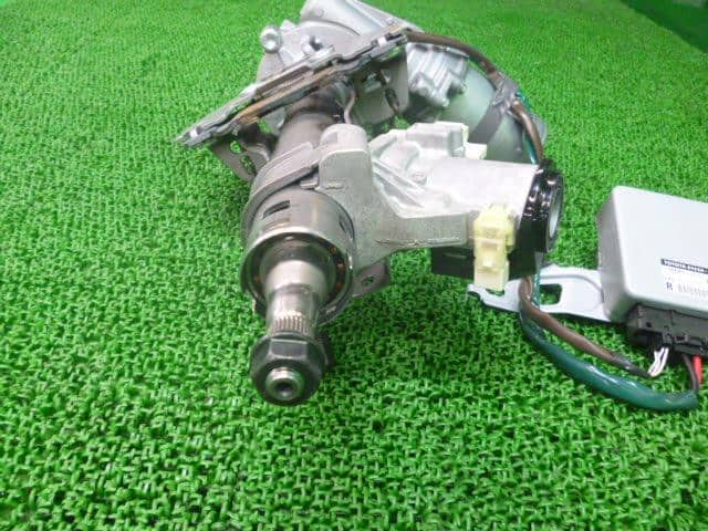 Steering Column TOYOTA Auris 2016 DBA-NZE184 — photo 4