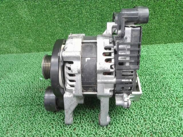 Alternator NISSAN Serena 2017 DAA-GFC27 — photo 2