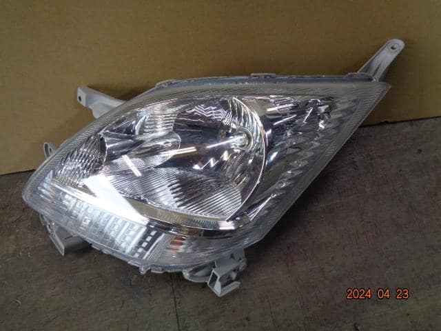 Left Headlight DAIHATSU Move 2008 DBA-L175S — photo 1