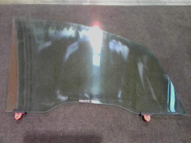 Front Left Door Windshield MITSUBISHI Colt 2007 CBA-Z27A — photo 2