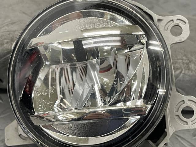 Right Fog Light DAIHATSU Tanto 2016 DBA-LA600S — photo 2