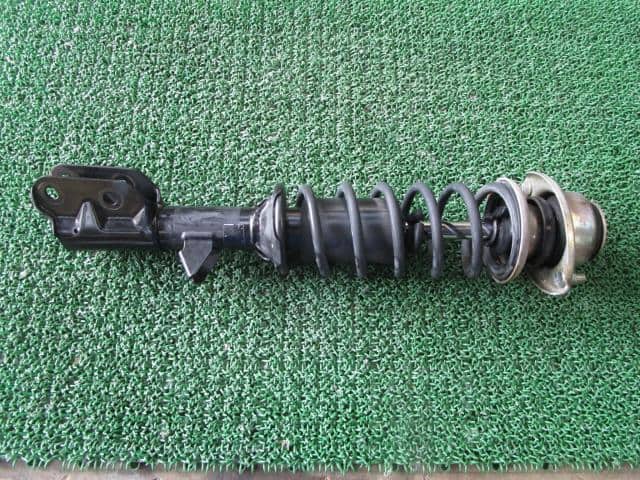 Front Right Strut SUBARU R2 2004 CBA-RC1 — photo 1