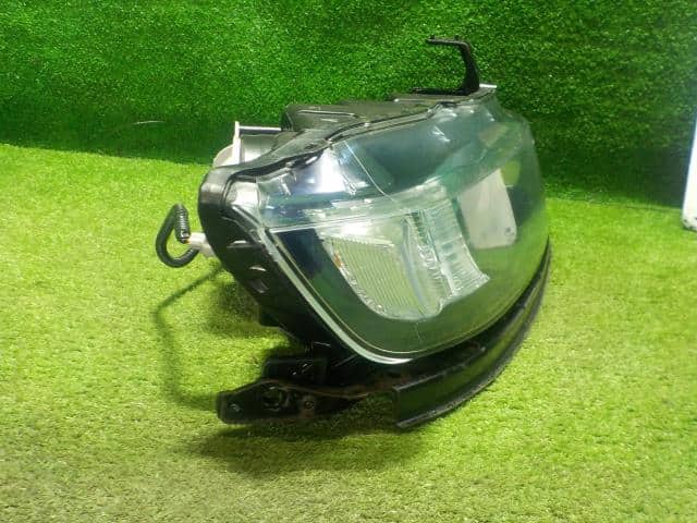 Right Headlight HONDA Odyssey 2007 DBA-RB1 — photo 3