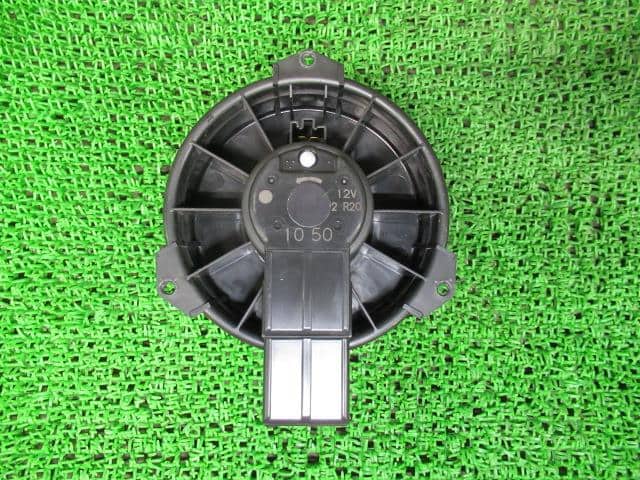 Blower Motor HONDA Life 2013 DBA-JC1 — photo 3