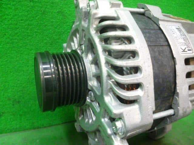 Alternator SUBARU Legacy 2015 DBA-BN9 — photo 2