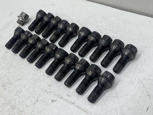 Suspension Parts BMW Z4 2006 ABA-DU30 — photo 2