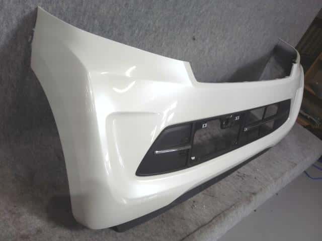 Front Bumper HONDA N-wgn 2018 DBA-JH1 — photo 3