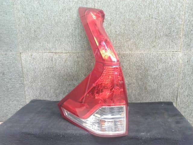 Left Tail Light HONDA CR-V 2011 DBA-RM1 — photo 1