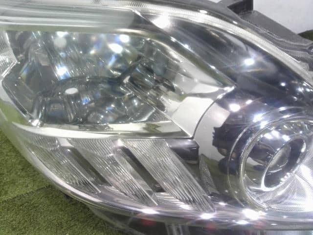 Right Headlight TOYOTA Alphard 2010 DBA-ANH20 — photo 2