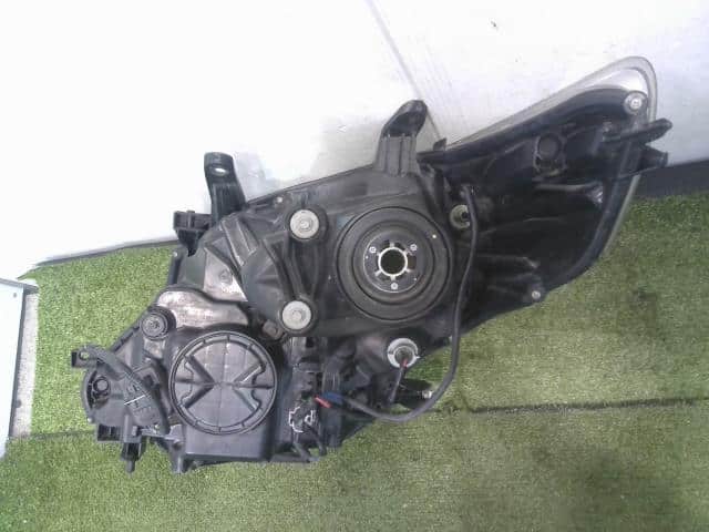 Right Headlight TOYOTA Alphard 2010 DBA-ANH20 — photo 4