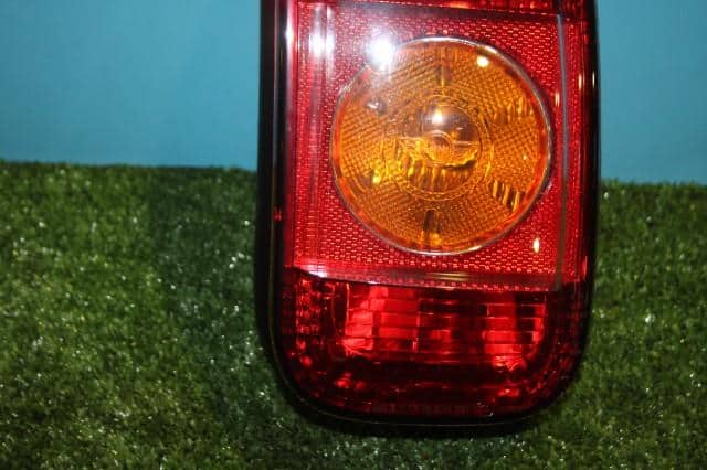 Right Tail Light BMW Bmw mini_ 2009 ABA-MM16 — photo 3