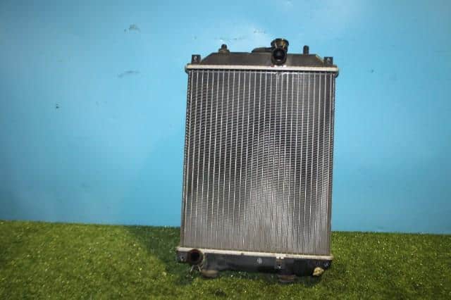 Radiator DAIHATSU Mira 2004 TA-L250S — photo 1
