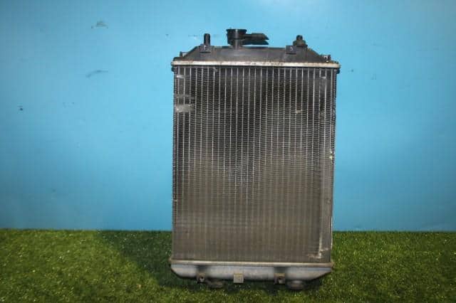Radiator DAIHATSU Mira 2004 TA-L250S — photo 2