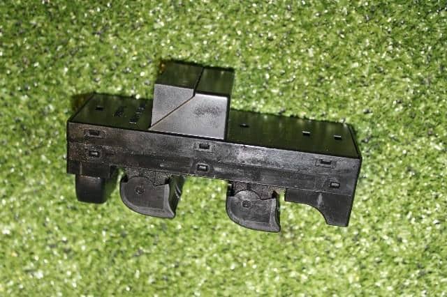 Power Window Switch MAZDA Az wagon 2004 CBA-MJ21S 1A1666350A — photo 4