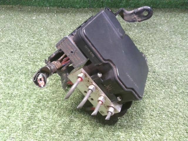 ABS Actuator SUZUKI Carry 2018 EBD-DA16T — photo 2