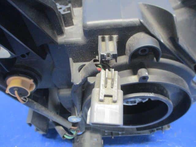 Left Headlight NISSAN Otti 2011 DBA-H92 — photo 4
