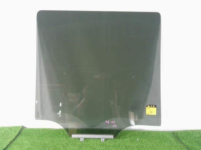 Rear Left Door Windshield DAIHATSU Tanto 2011 DBA-L375S — photo 2