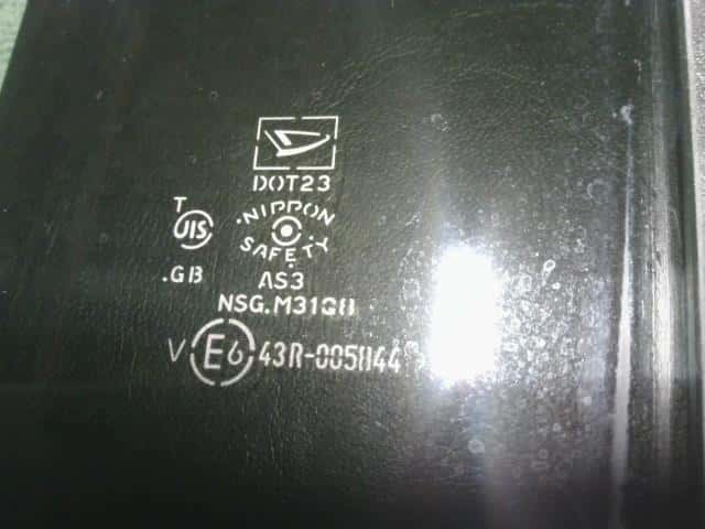 Rear Left Door Windshield DAIHATSU Tanto 2011 DBA-L375S — photo 3
