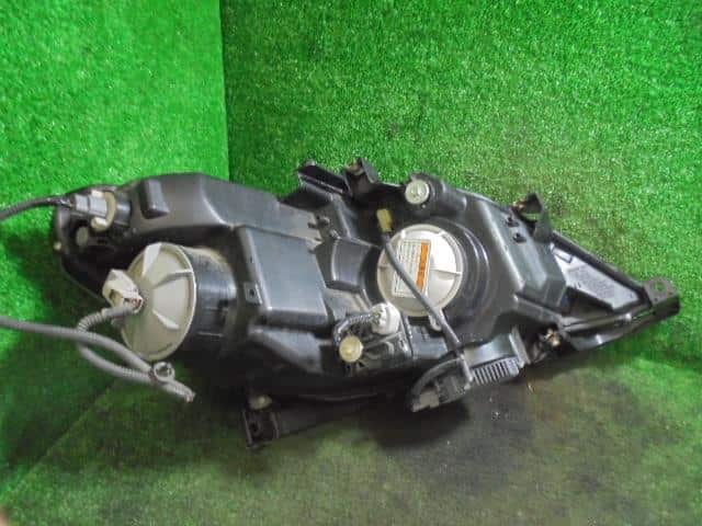 Left Headlight HONDA Airwave 2005 DBA-GJ1 — photo 3