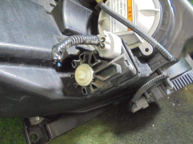 Left Headlight HONDA Airwave 2005 DBA-GJ1 — photo 4