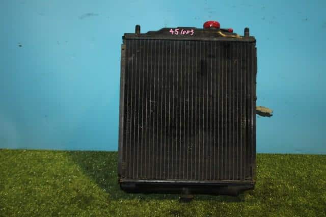 Radiator DAIHATSU Mira 1994 E-L502S 1640087272000 — photo 1