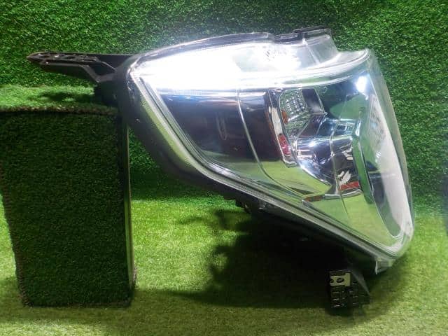 Right Headlight MAZDA Flair 2015 DAA-MJ44S 1A5751031 — photo 3