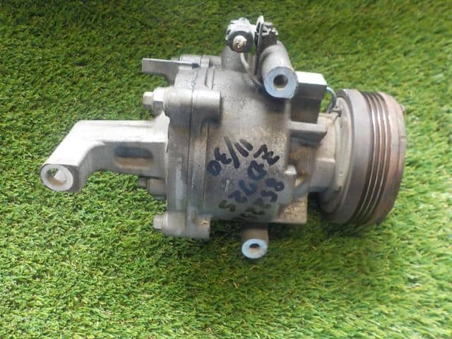 A/C Compressor SUZUKI Swift 2010 DBA-ZD72S — photo 1