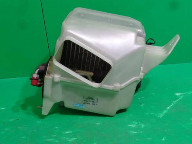 Air Conditioner Assembly HINO Ranger 1998 KC-GD1JGBA — photo 1