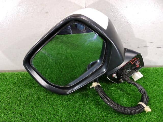Left Side Mirror HONDA Step Wagon 2009 DBA-RK5 — photo 2