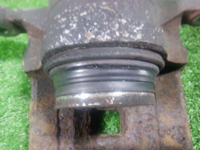 Front Right Caliper SUZUKI Swift 2016 DBA-ZD72S 5510168L50999 — photo 4