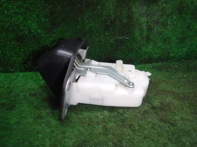 Back Door Lock Actuator NISSAN Note 2010 DBA-E11 — photo 2