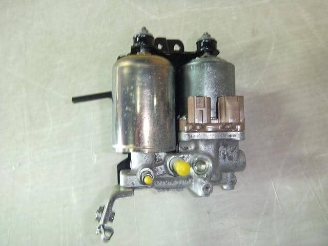 Brake Master Bag TOYOTA Aqua 2012 DAA-NHP10 — photo 6