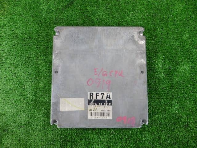 Engine Control Unit MAZDA Titan 2005 KR-SYF6T RF7A18881C — photo 1
