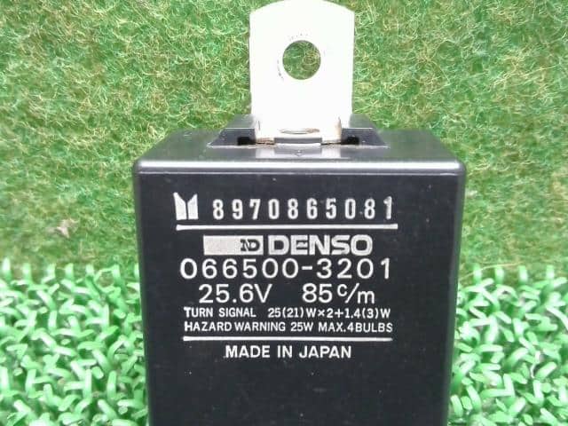 Control Unit ISUZU 1998 KC-NKR66EA 8970865081 — photo 4