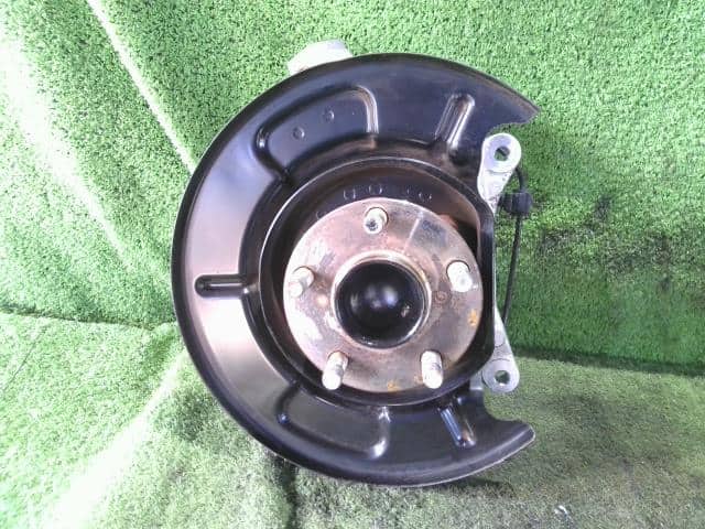 Rear Right Knuckle Hub Assembly SUBARU Impreza 2020 3BA-GT6 28411FL000 — photo 1