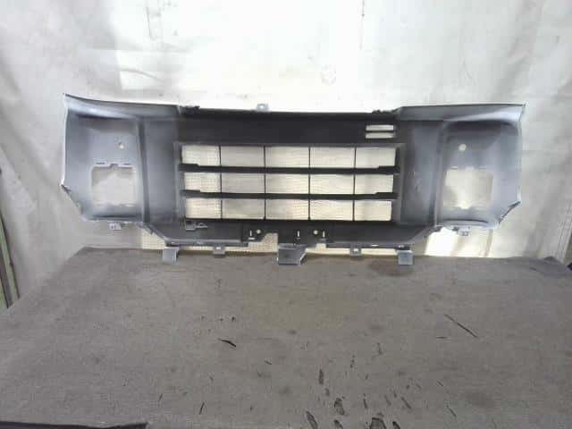 Front Bumper DAIHATSU Hijet 2021 3BD-S710V — photo 3