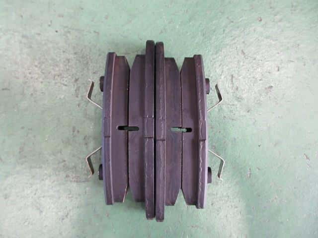 Front Brake Pads DAIHATSU Tanto 2005 CBA-L350S — photo 3