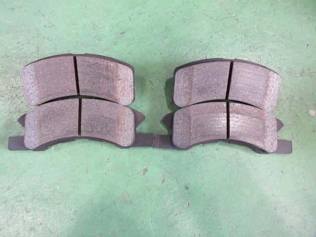 Front Brake Pads DAIHATSU Tanto 2005 CBA-L350S — photo 1